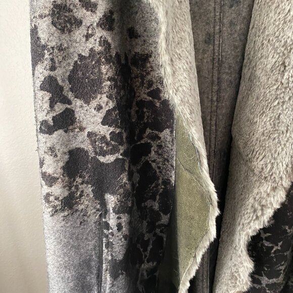 Avant Toi Vest Coat NWOT Felted Cashmere Wool Fur Size M - Picture 9 of 13